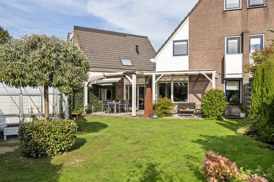 Sterappelhof 26, Maurik