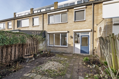 Teisterbantlaan 3, Tiel