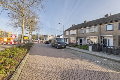 Teisterbantlaan 3, Tiel