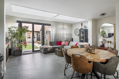 Tweede Parallelweg 8 d, Tiel