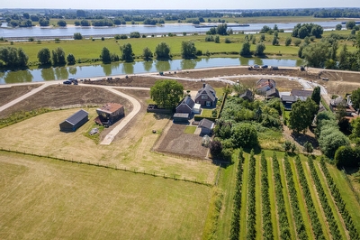 Waalbandijk 65, Ophemert