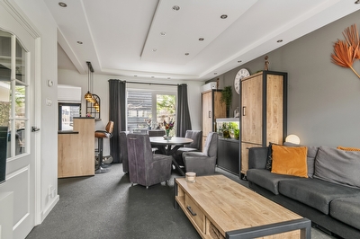 Wielewaallaan 31, Tiel