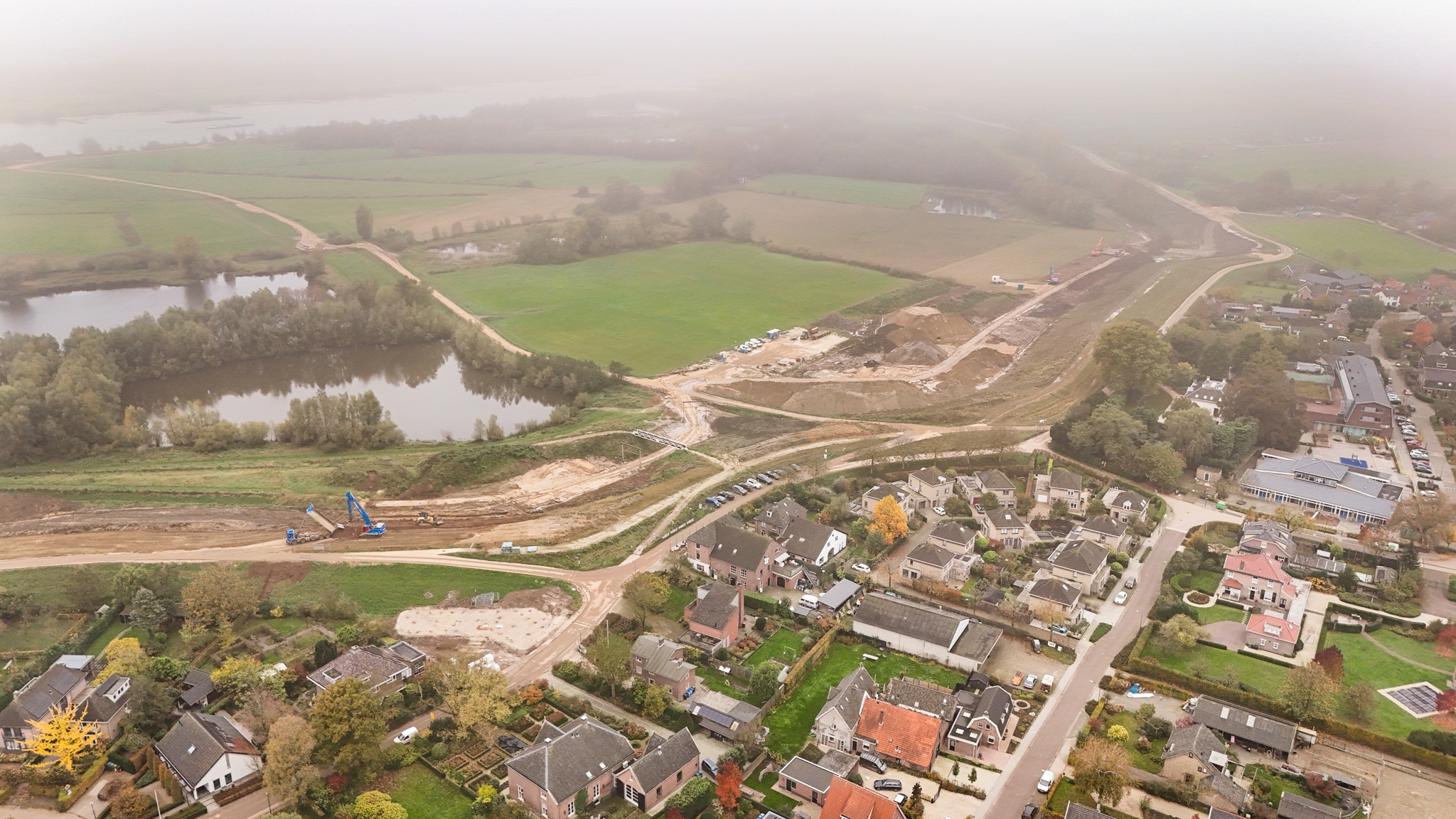 Twee-onder-één-kap te koop: Molenstraat 2AWAALHOF, Ophemert